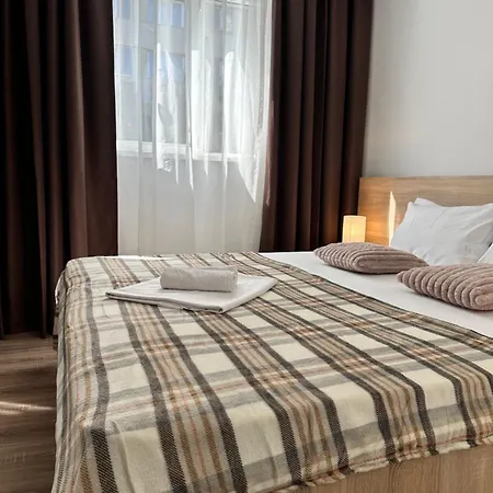 27 Rent Aparthotel