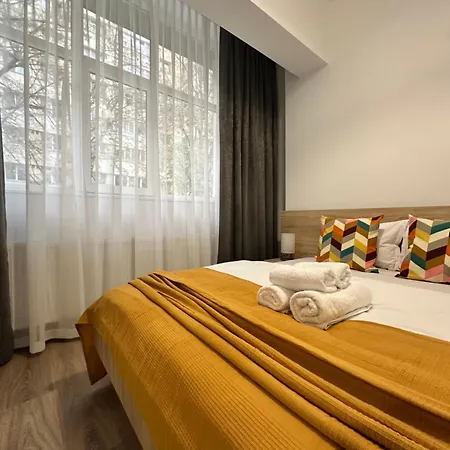 27 Rent Aparthotel Boekarest