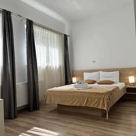 27 Rent Aparthotel