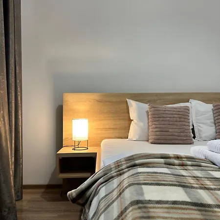 27 Rent Aparthotel Bucarest