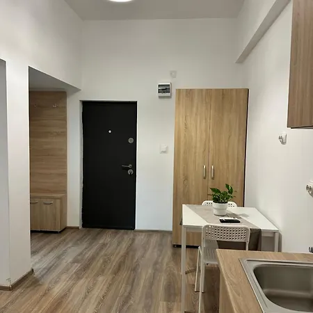 27 Rent Apartmanhotel Bukarest