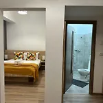 27 Rent Aparthotel 3*