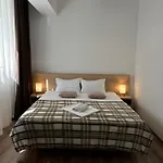 Aparthotel 27 Rent 3*